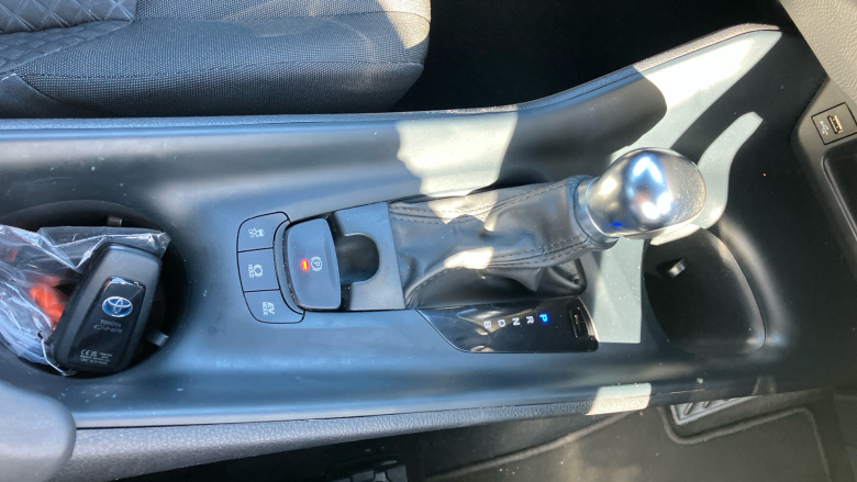 Toyota C-HR 1.8 Hybrid Icon 5dr CVT Hybrid Hatchback